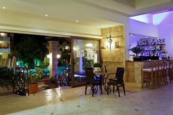 Duc - Rhodes Appart hôtel 3*